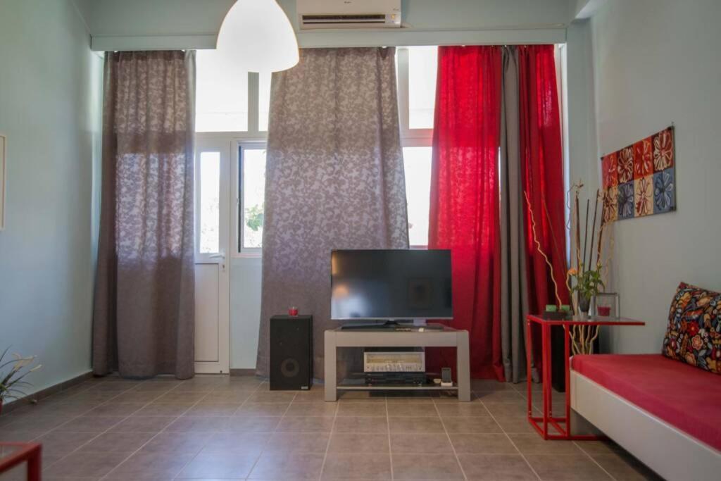 Ανακαινισμενη Μονοκατοικια 125 Τμ Στο Κεντρο Με Κηπο Villa Mesolóngion Exterior foto